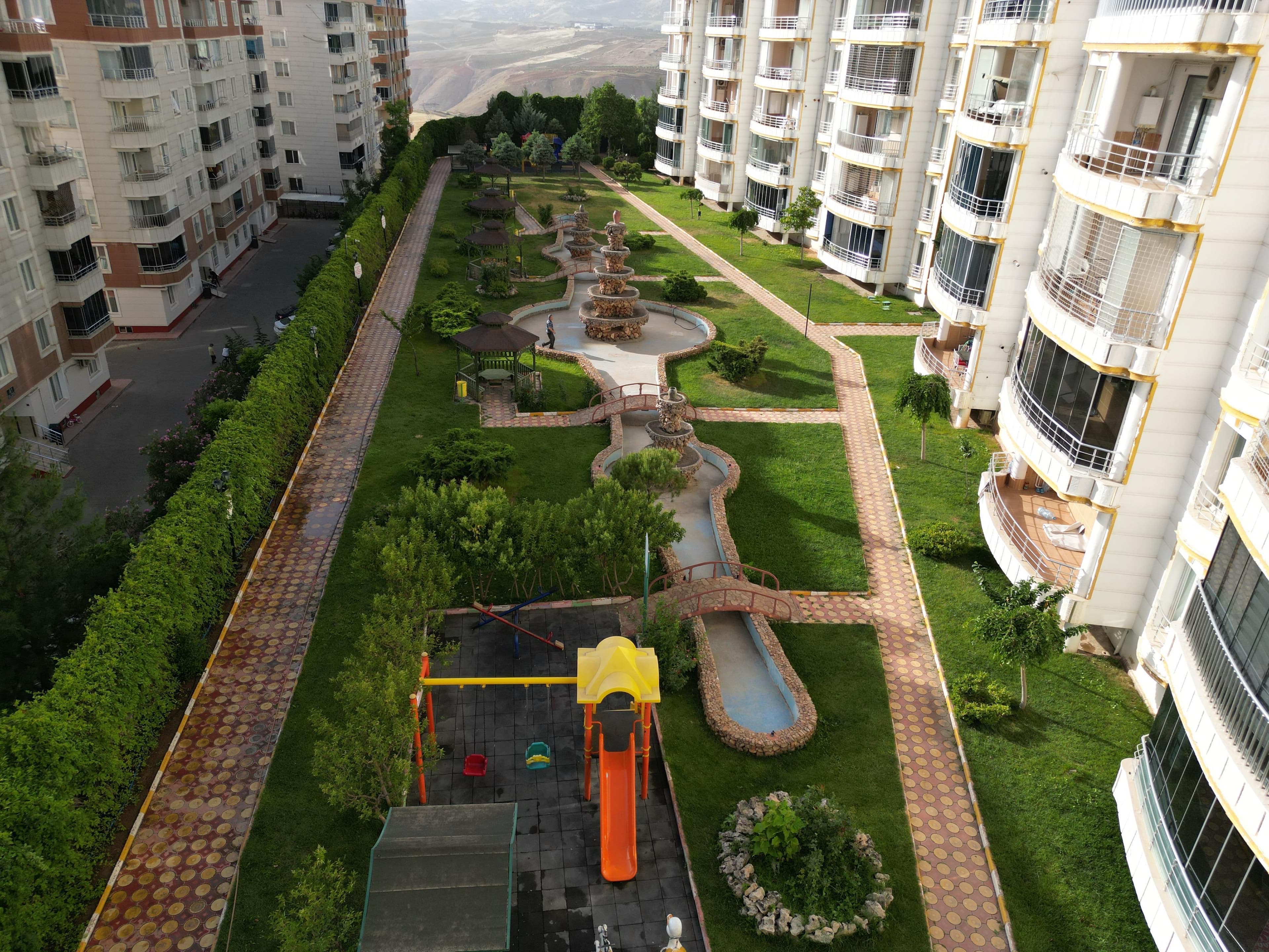 Saray 3